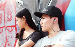 Беспроводные cтерео-наушники Rock Mumo Bluetooth Earphone (RAU0503) - фото 12783