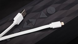 Кабель iHave Charge &amp; Sync Lightning-USB Flat для iPhone/ iPad 90cм (ib0490) - фото 12829