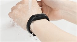 Фитнес трекер Xiaomi Mi Band 2 с дисплеем (XMSH04HM) - фото 15114
