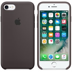 Оригинальный силиконовый чехол-накладка Apple для iPhone 7/8, цвет «тёмное какао»  (MMX22ZM/A) - фото 17332