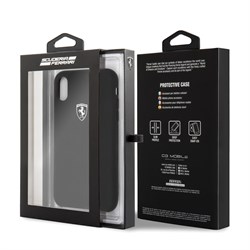 Чехол-Накладка Ferrari для iPhone XR Silicone rubber Silver logo Hard, "Black" (FEOSIHCI61BK) - фото 24875
